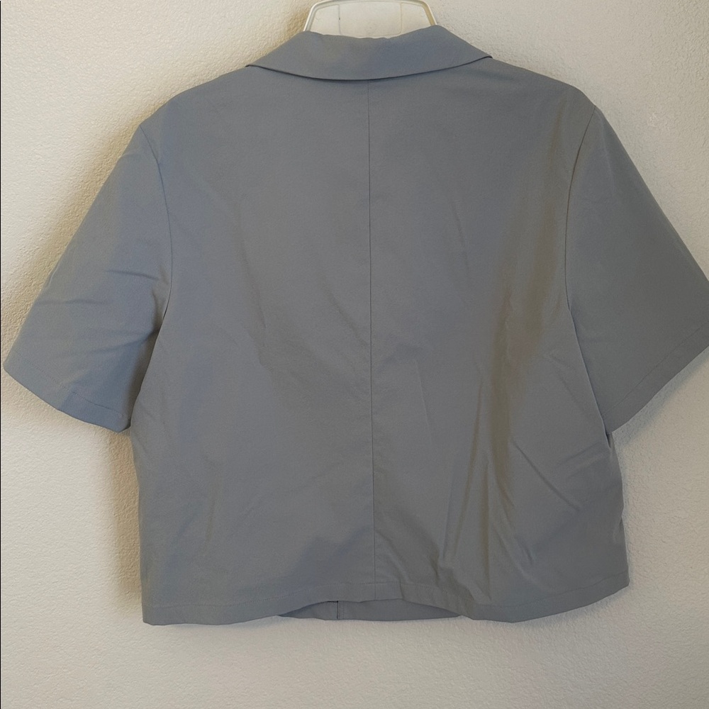 ☀️Gray Short Sleeve Blazer☀️ - Picture 6 of 7